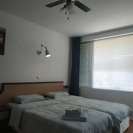 Apartment Private Studio 306 Complex Nev, Sarafovo, Beach & Airport ,With Swimming Pool, Free Parking *