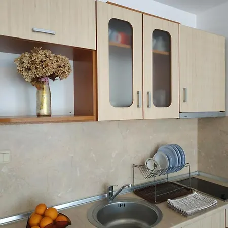 Apartment Private Studio 306 Complex Nev, Sarafovo, Beach & Airport ,With Swimming Pool, Free Parking
