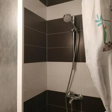 Private Studio 306 Complex Nev, Sarafovo, Beach & Airport ,With Swimming Pool, Free Parking Burgas